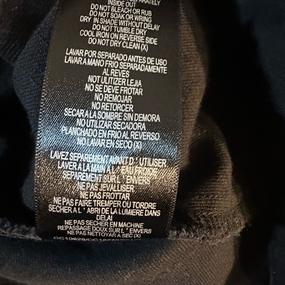 City Chic Black Utility Jacket with Classic Workwear Design - Picture 11 of 11